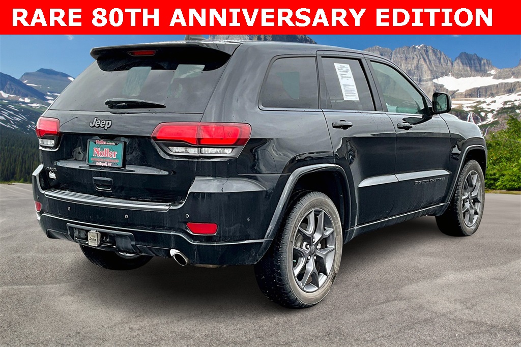 2021 Jeep Grand Cherokee Anniversary Edition photo 2