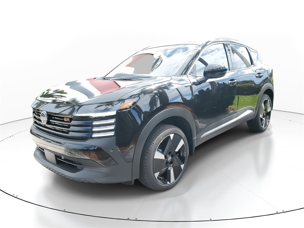 2025 Nissan Kicks SR photo 4