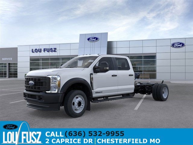 2025 Ford F-550 Super Duty Chassis Cab XL's photo