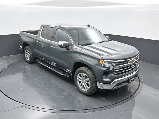 2026 Chevrolet Silverado 1500 LTZ's photo