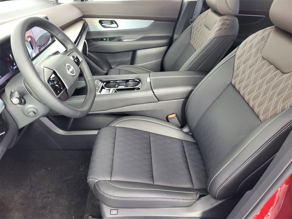 2025 Nissan Murano Platinum photo 12