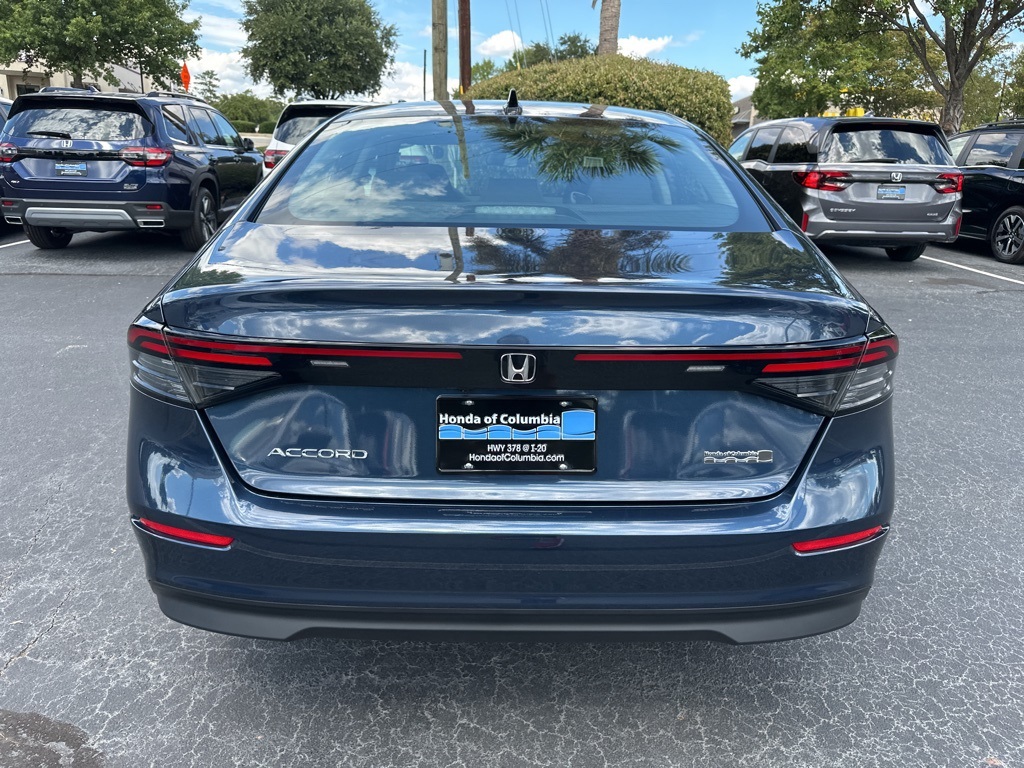 2025 Honda Accord SE photo 4