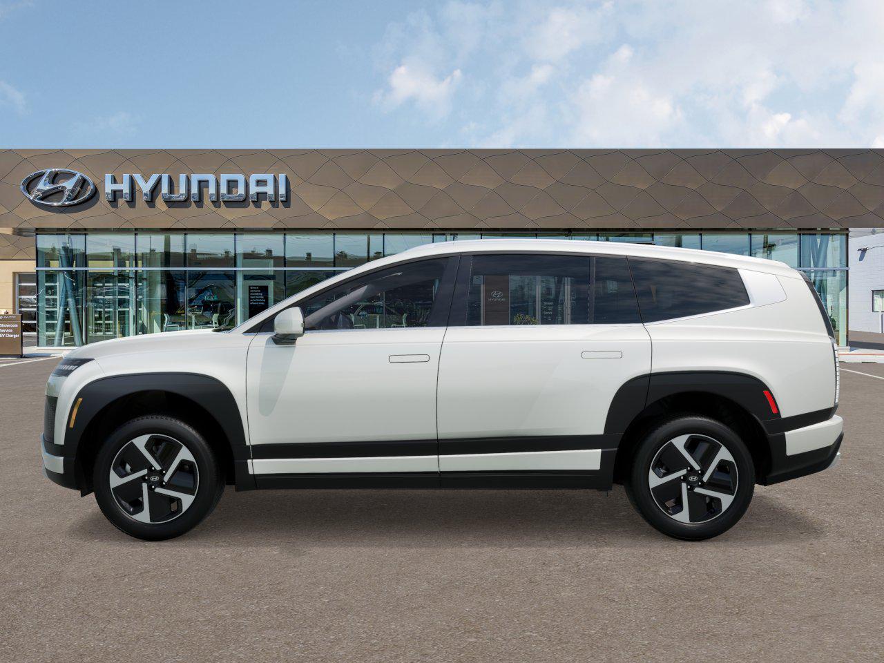 2026 Hyundai Ioniq SE photo 3