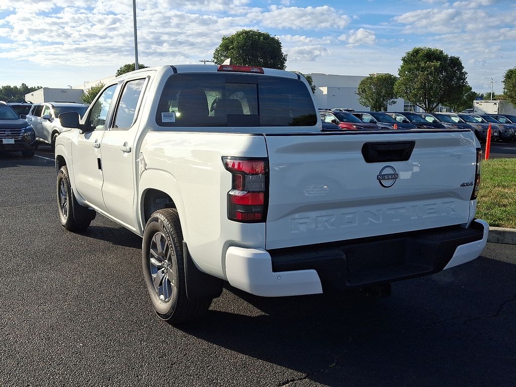 2025 Nissan Frontier SV photo 3