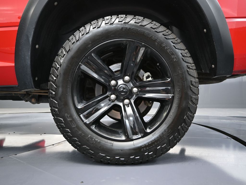 2024 Ram 1500 Classic Warlock photo 7