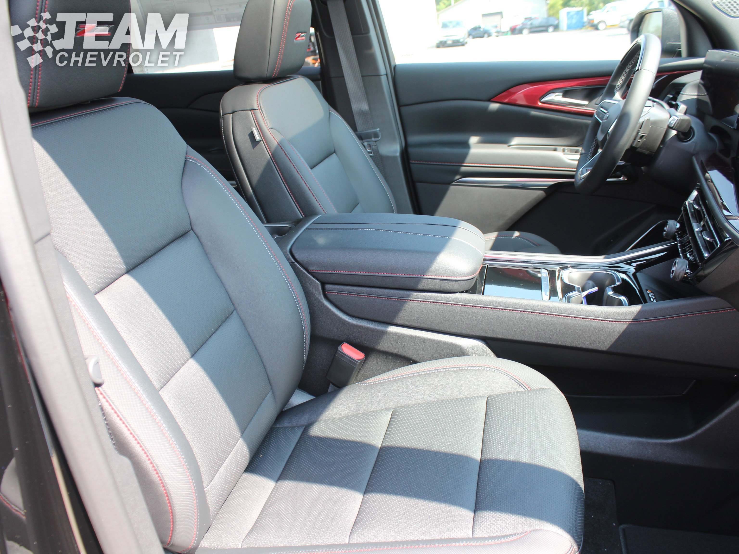 2026 Chevrolet Traverse Z71 photo 17