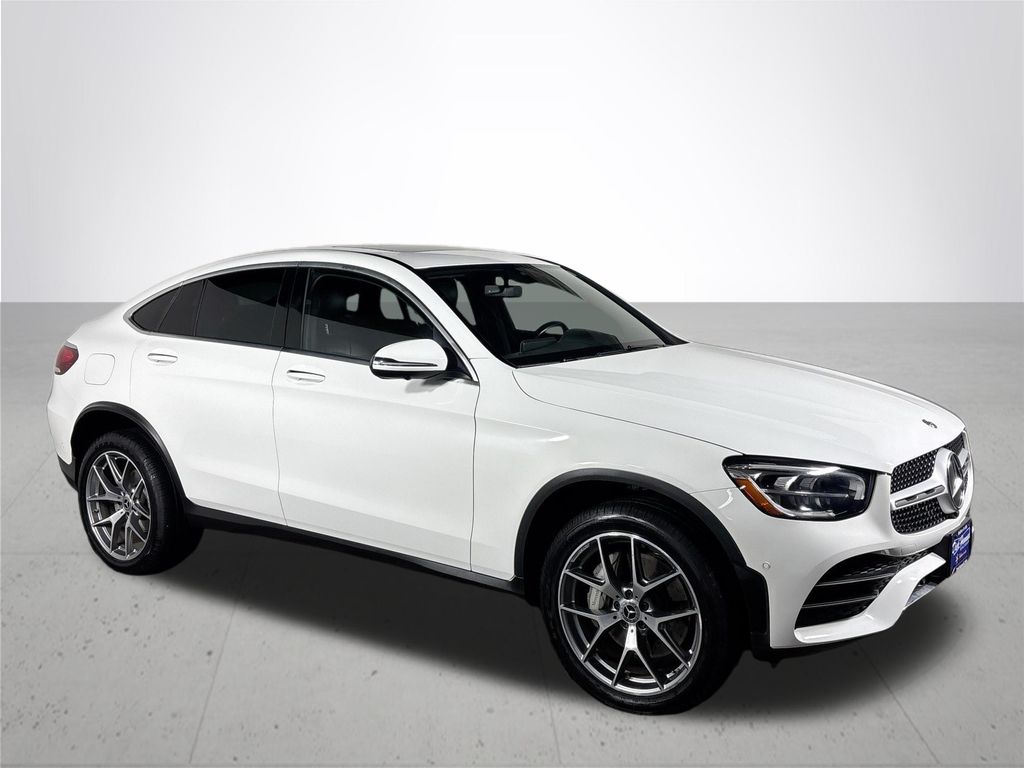 2020 Mercedes Benz GLC 300 Coupe 4MATIC photo 4