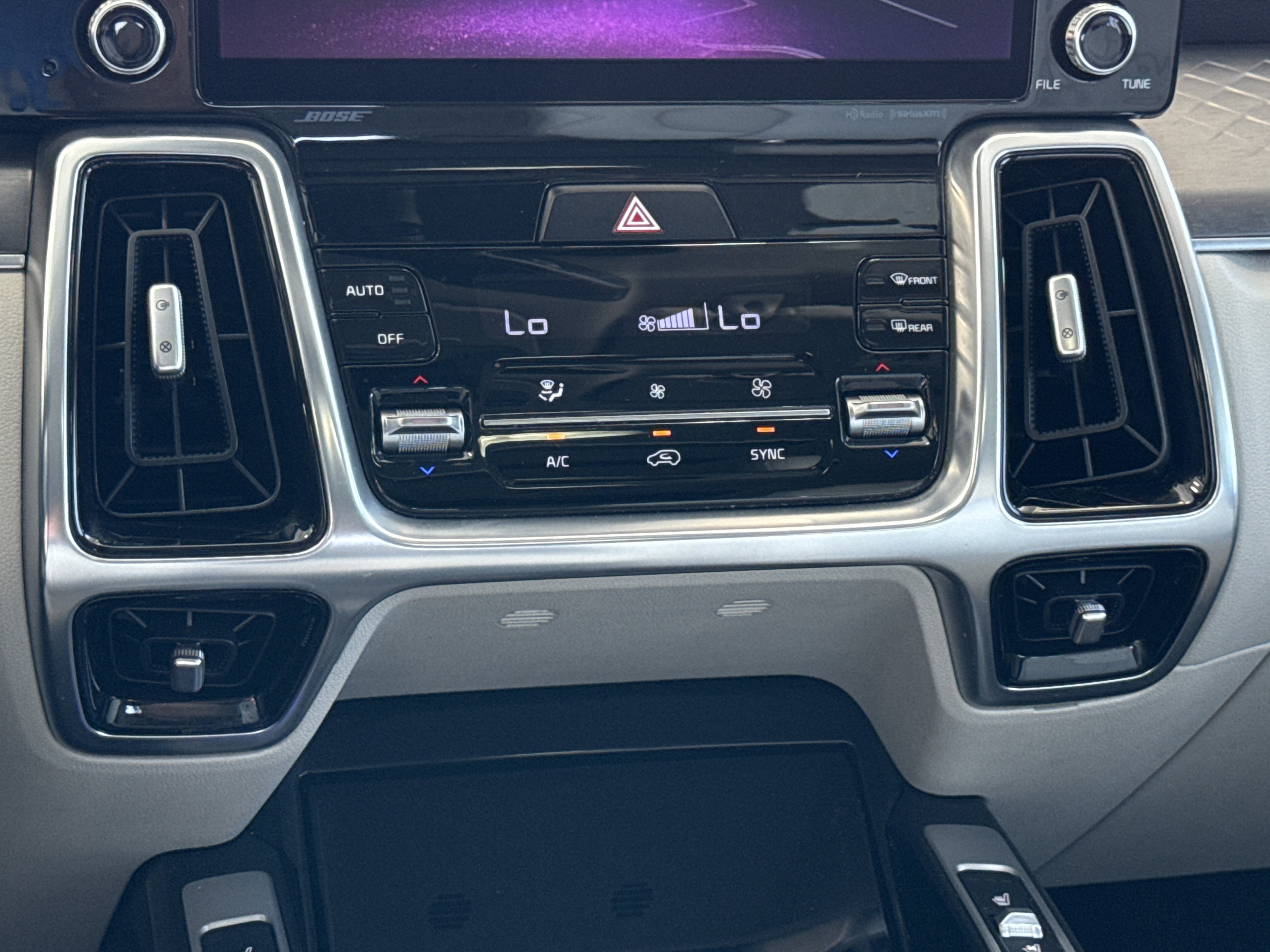 2021 Kia Sorento SX Prestige photo 10