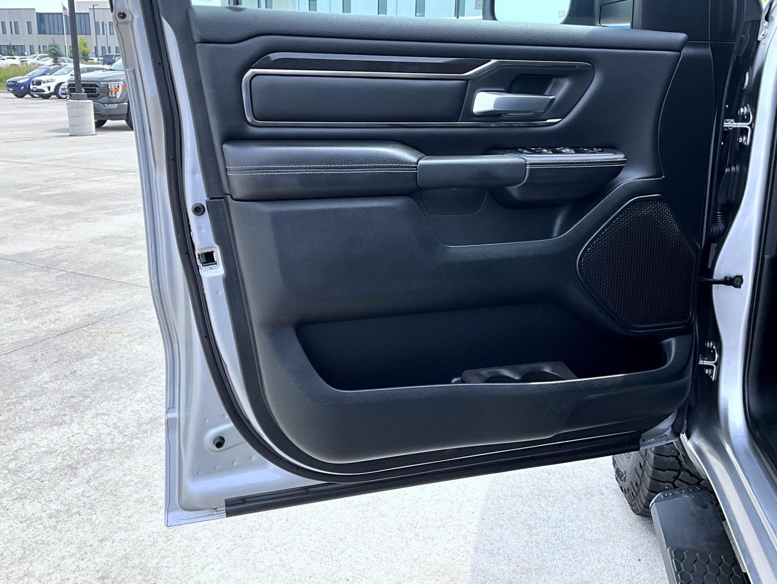 2020 Ram 1500 Rebel photo 9
