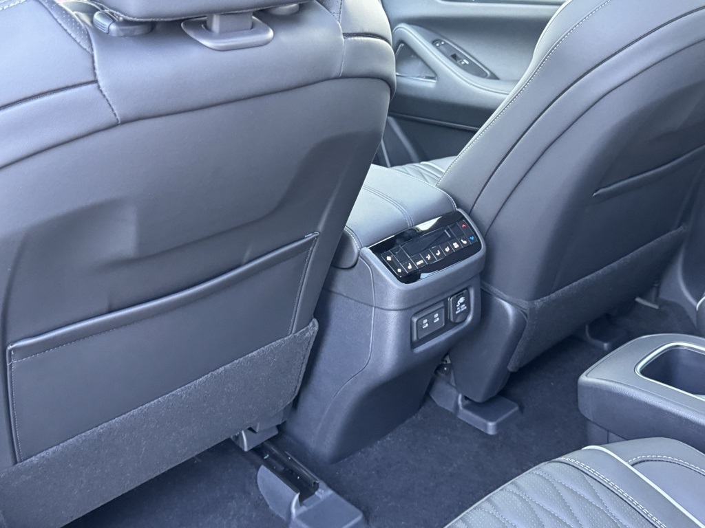 2026 Infiniti QX60 Autograph AWD photo 18