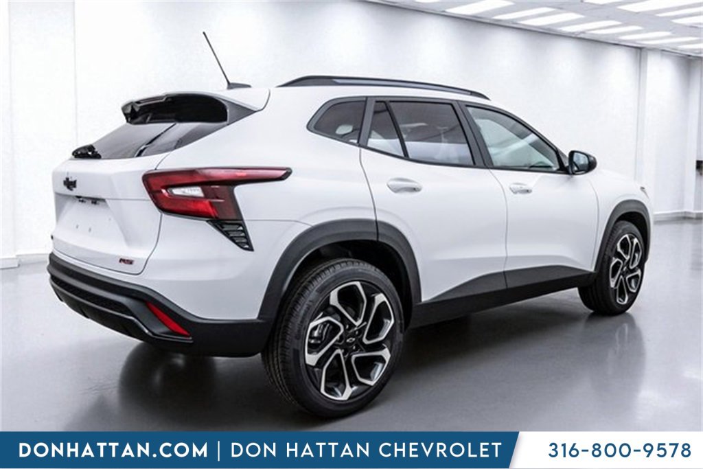 2025 Chevrolet Trax photo 23