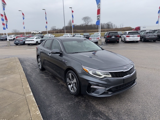2020 Kia Optima S photo 3
