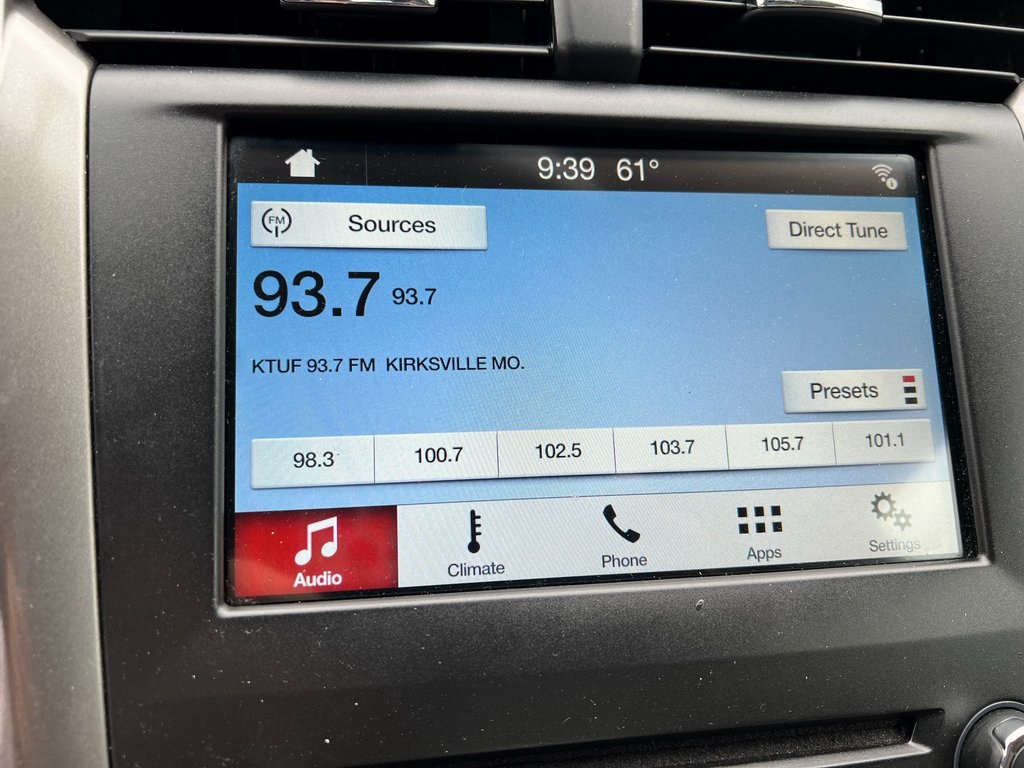 2018 Ford Fusion SE photo 13