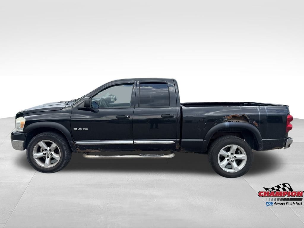 Used 2008 Dodge Ram 1500 Pickup SLT with VIN 1D7HU18N28S558242 for sale in Lansing, MI