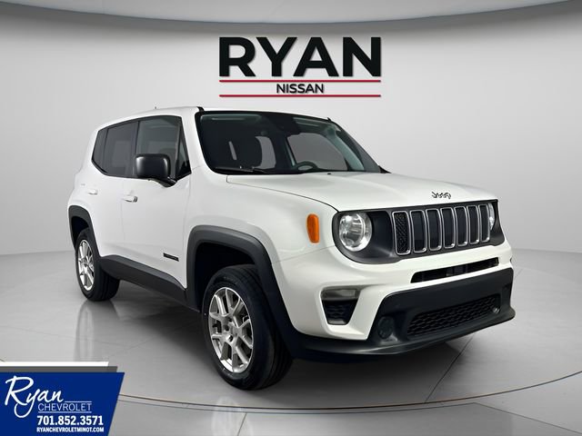 2023 Jeep Renegade Latitude's photo