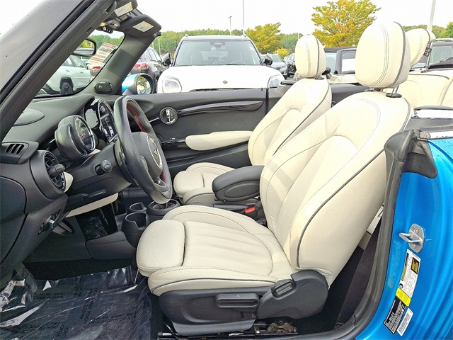 2019 Mini Cooper Convertible Iconic photo 13