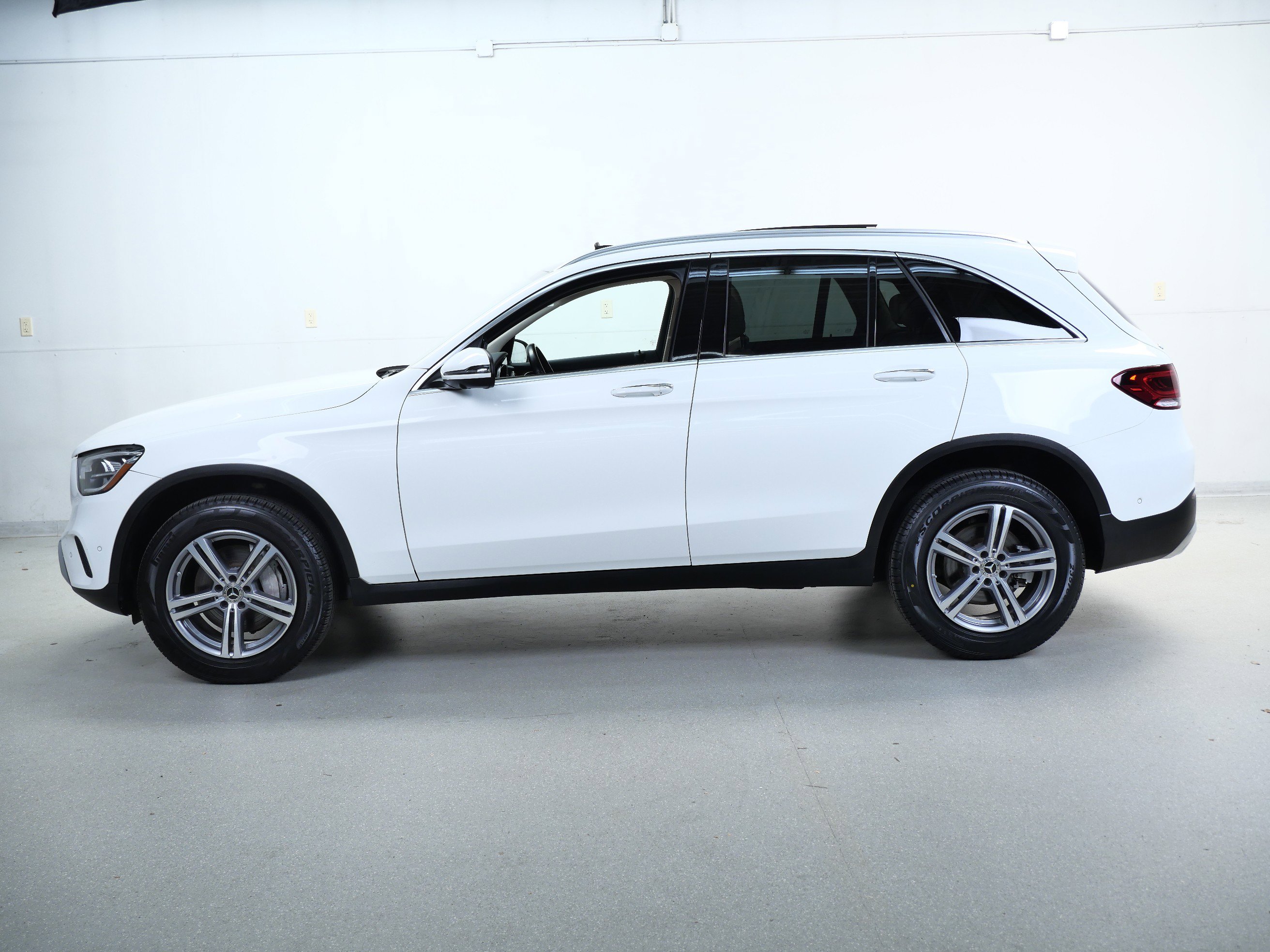 2022 Mercedes Benz GLC 300 4MATIC photo 8