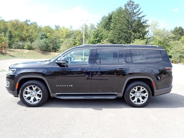 2022 Jeep Wagoneer Series I photo 2