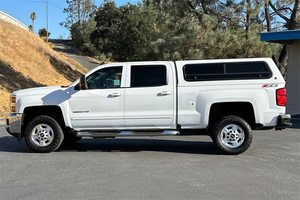 2019 Chevrolet Silverado 2500HD LT photo 7