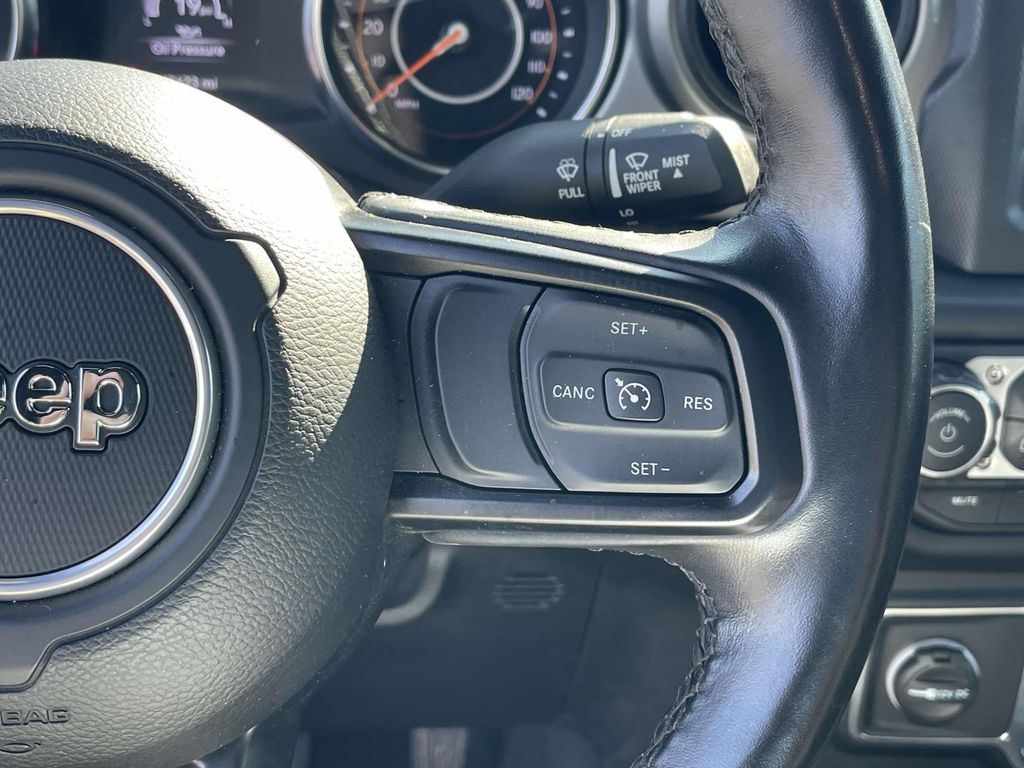2023 Jeep Wrangler Sport S photo 18