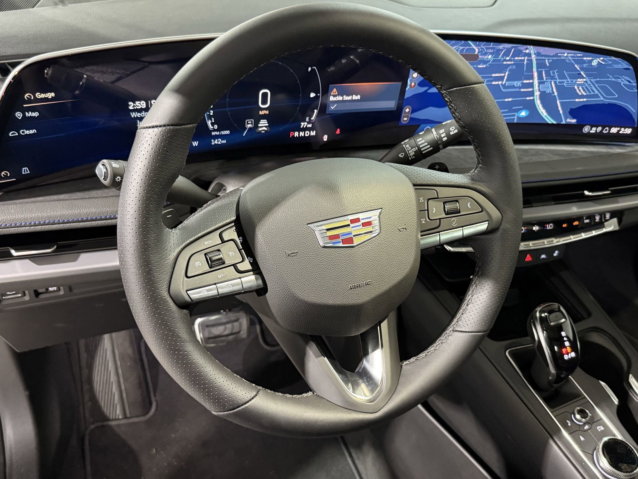 2025 Cadillac XT4 Sport photo 3