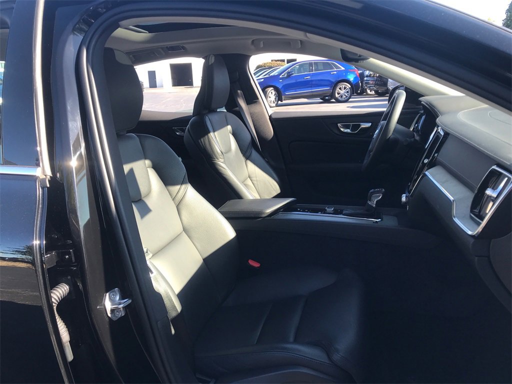 2021 Volvo S60 Inscription photo 31
