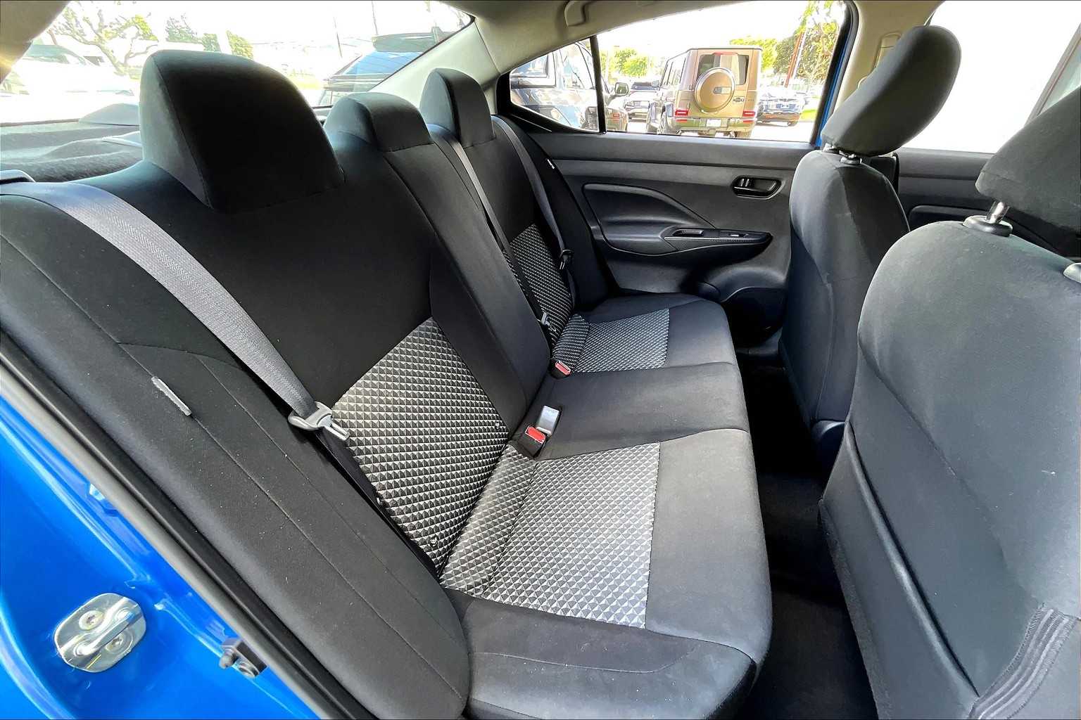 2024 Nissan Versa S photo 19