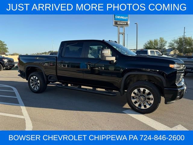 2024 Chevrolet Silverado 2500HD Custom photo 4