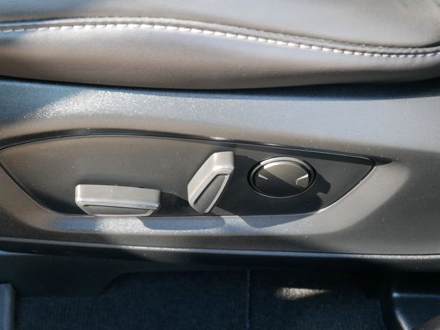 2022 Ford Explorer XLT photo 20