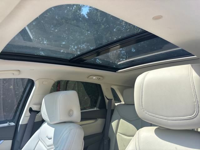 2017 Cadillac XT5 Premium Luxury photo 4
