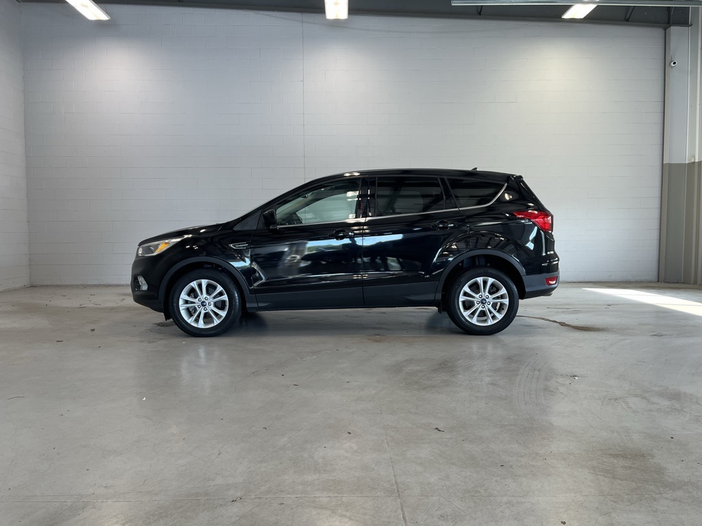 2019 Ford Escape SE photo 3