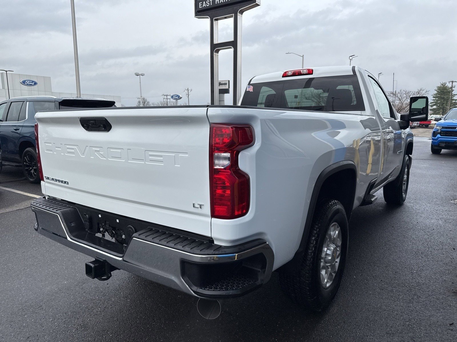 2025 Chevrolet Silverado 2500HD LT photo 5