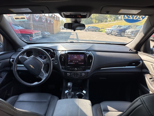 2022 Chevrolet Traverse Leather photo 14