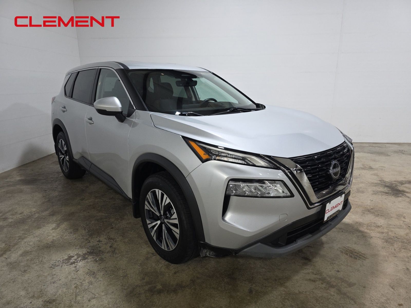 2022 Nissan Rogue SV photo 3