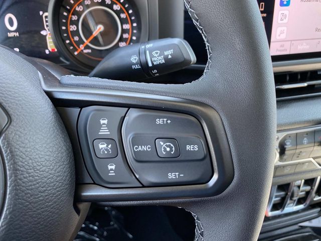 2025 Jeep Gladiator Sport S photo 13