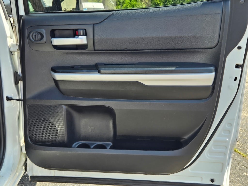 2021 Toyota Tundra CrewMax TRD Pro photo 8