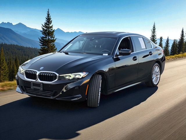 2024 Bmw 330e photo 3