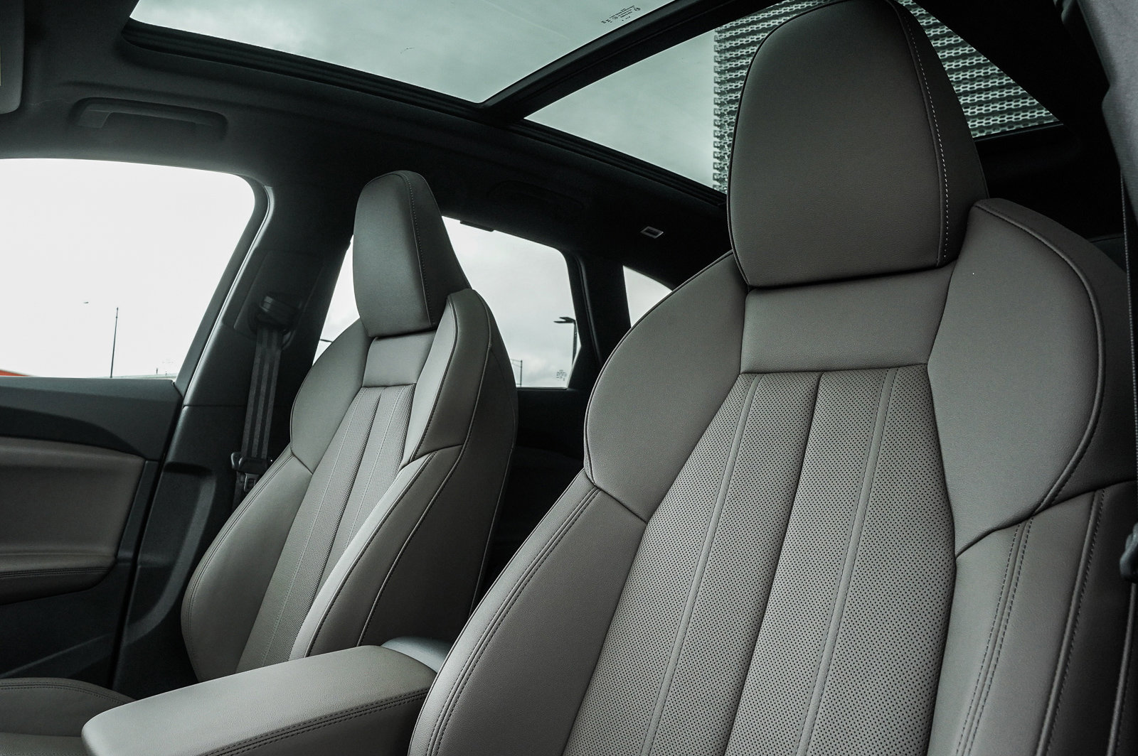 2025 Audi Q5 Premium Plus photo 5