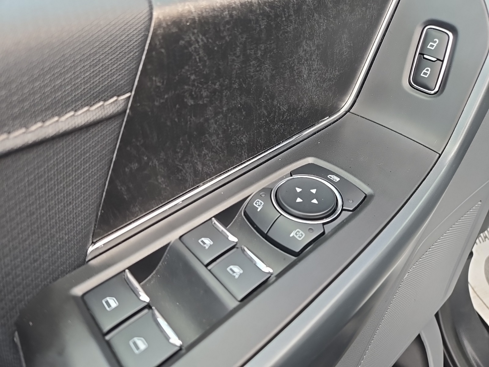Used 2023 Black Ford XLT image 1