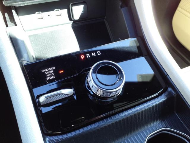 2025 Jeep Grand Cherokee Limited photo 10
