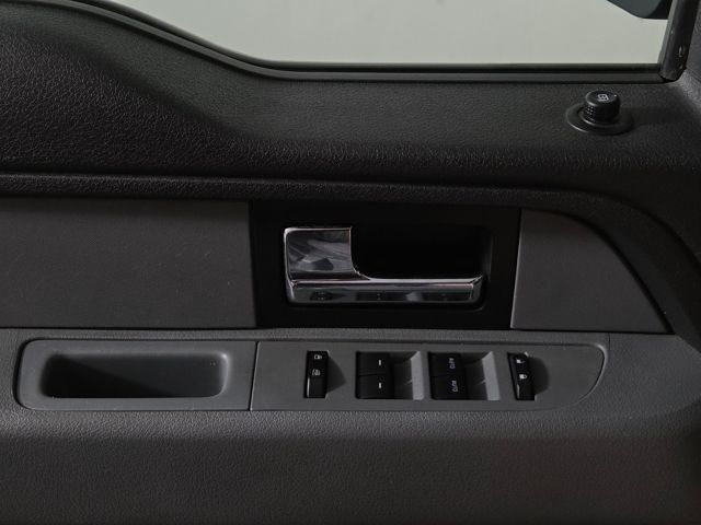 2014 Ford F-150 XLT photo 24