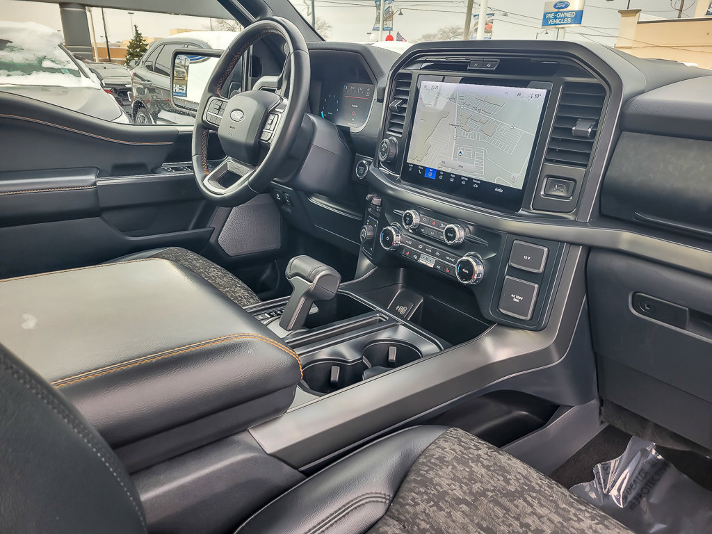 2025 FORD F-150 - Image 24