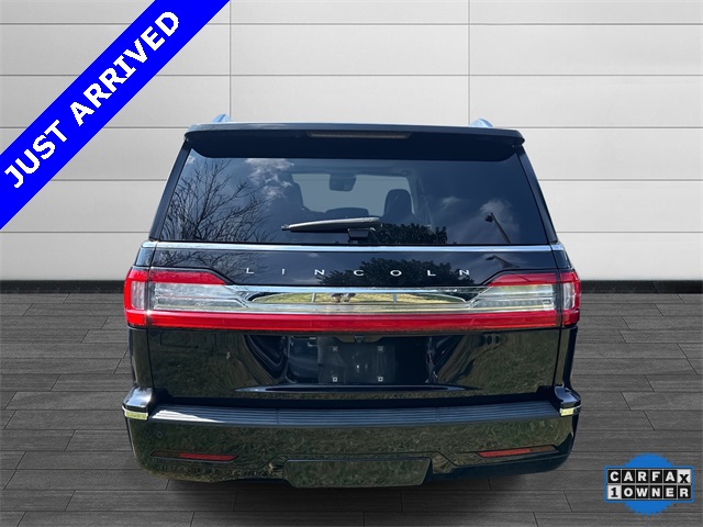 2021 Lincoln Navigator L Reserve photo 2