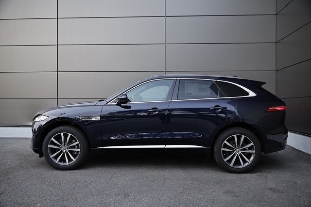 2026 Jaguar F-PACE P250 R-Dynamic S photo 3