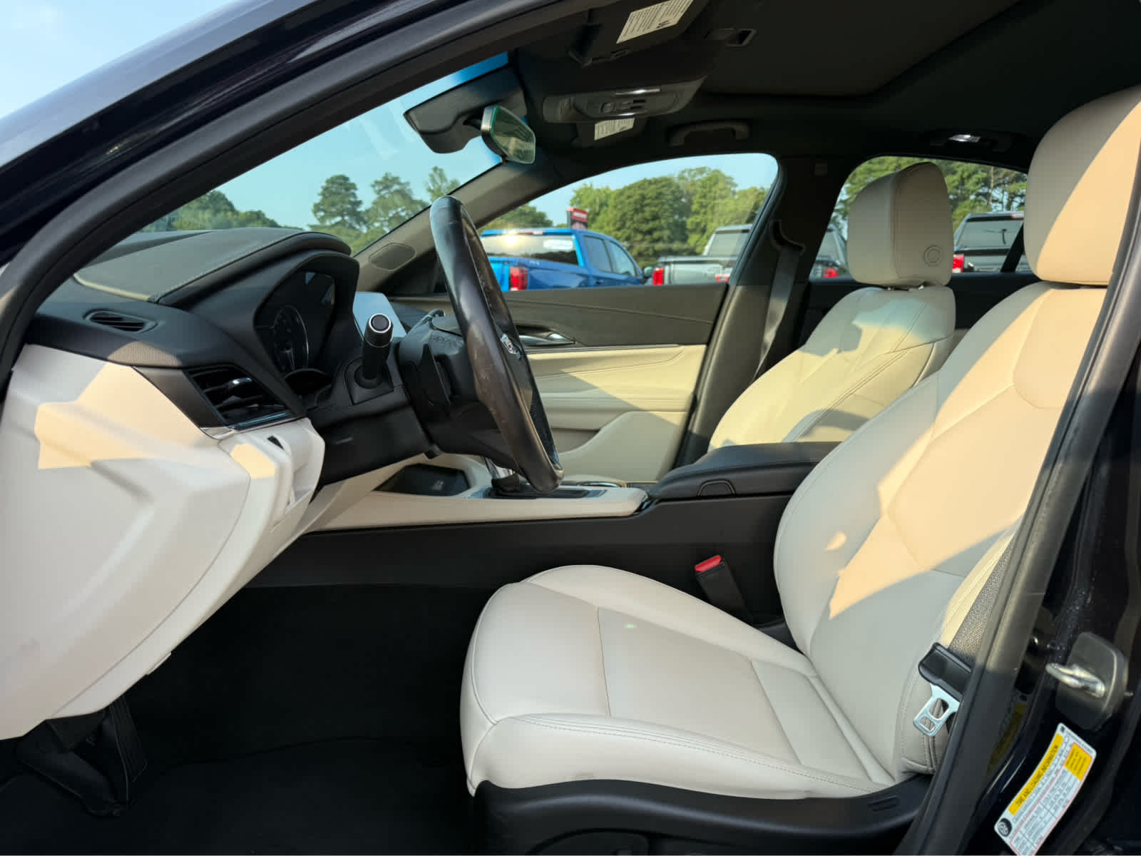 2020 Cadillac CT4 Luxury photo 5