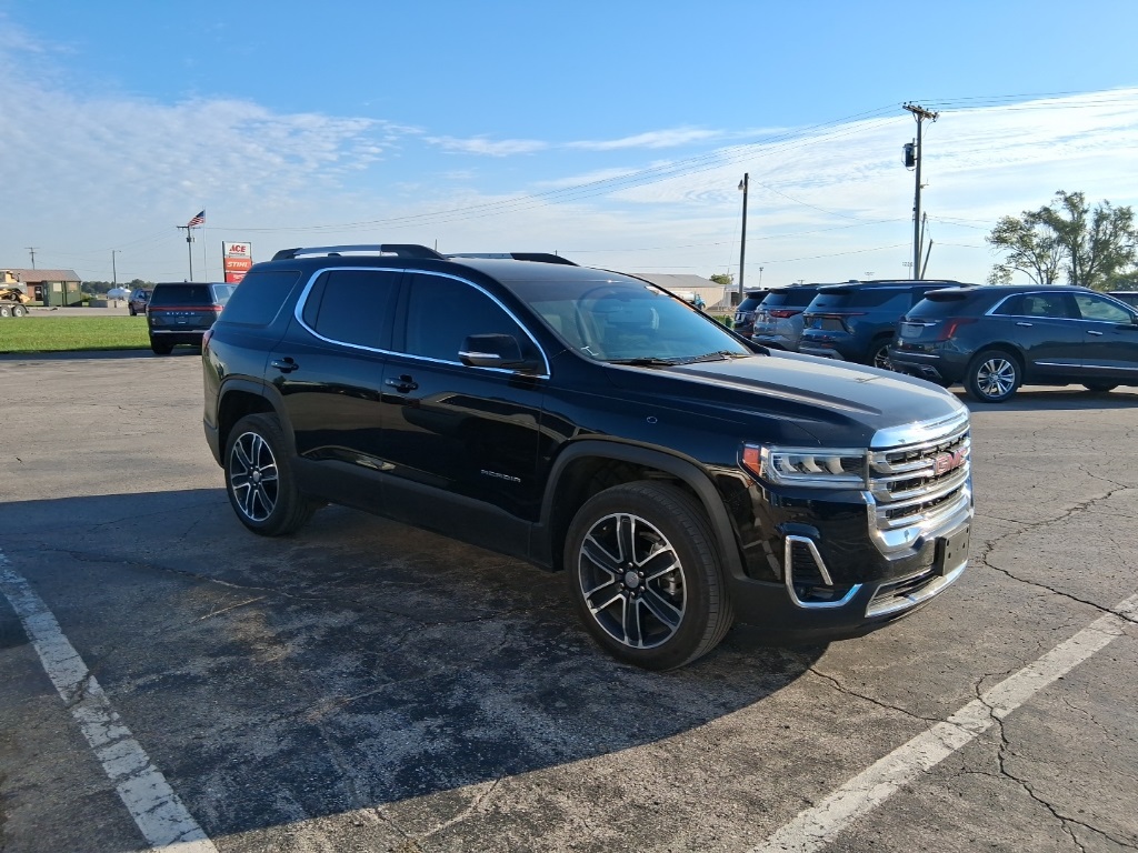 2023 Gmc Acadia SLT photo 2