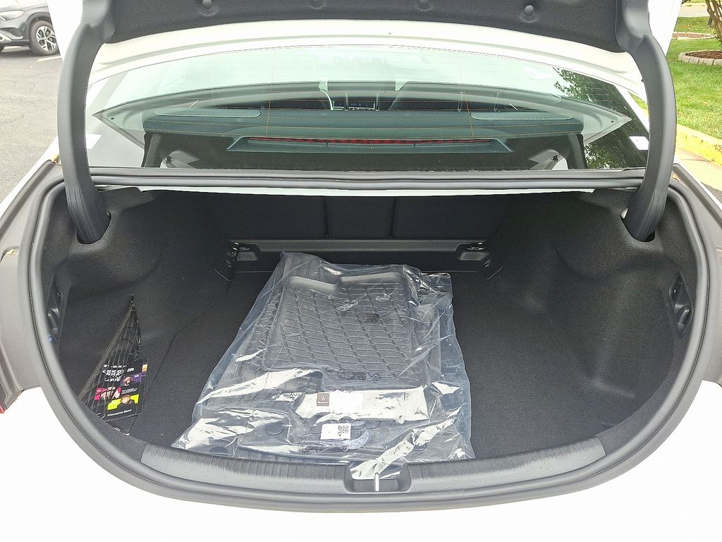 2025 Mercedes Benz C 300 4MATIC photo 24