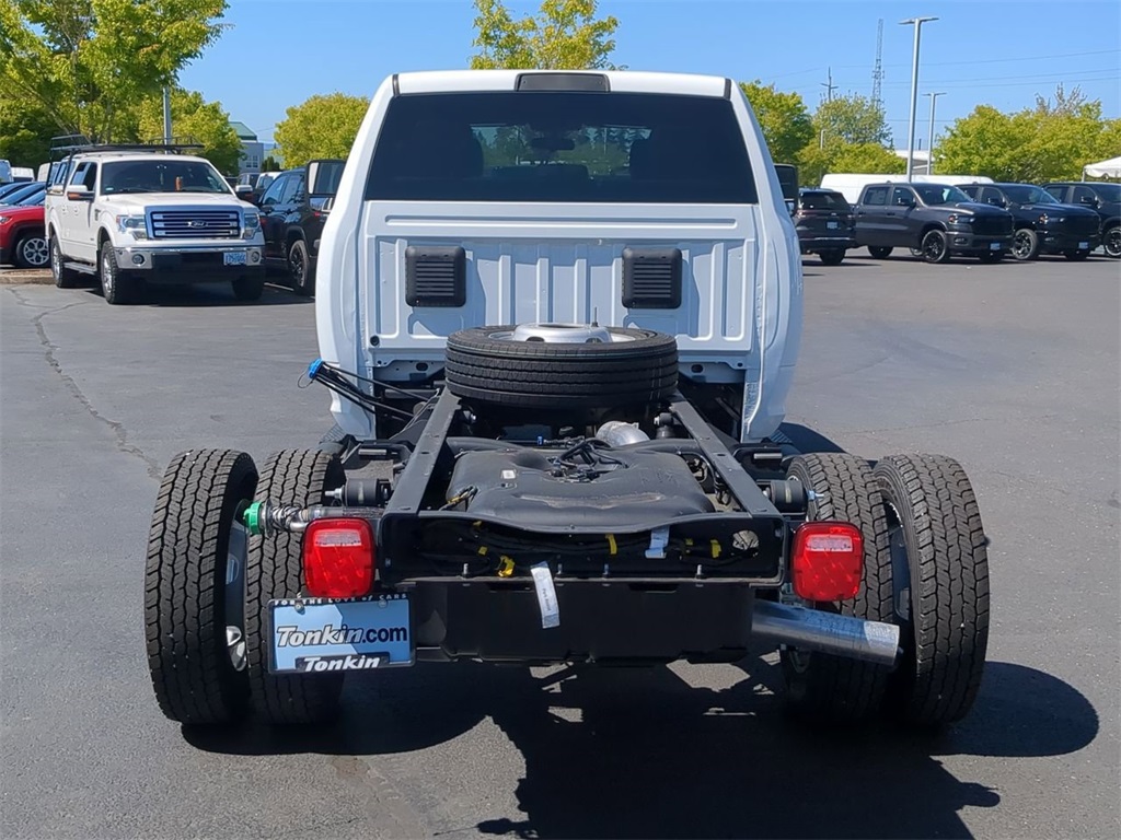 2024 Ram 4500 Tradesman photo 4