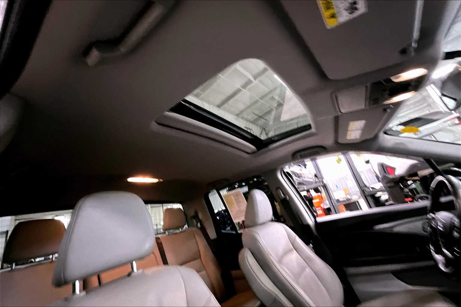 2019 Honda Ridgeline RTL-T photo 13