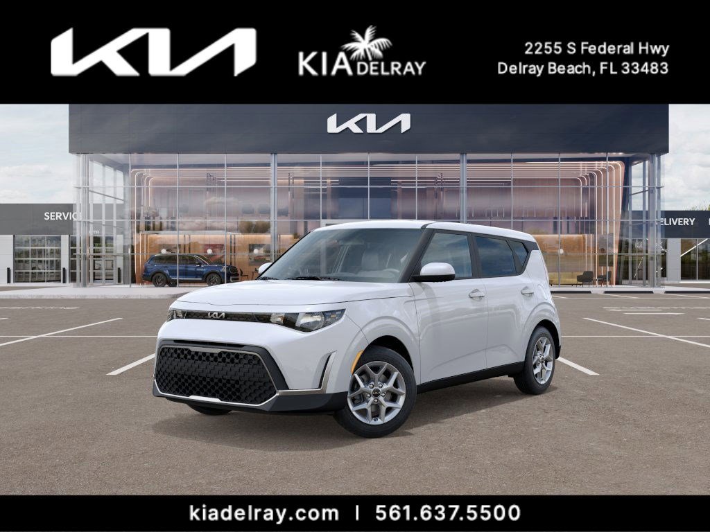2025 Kia Soul LX's photo